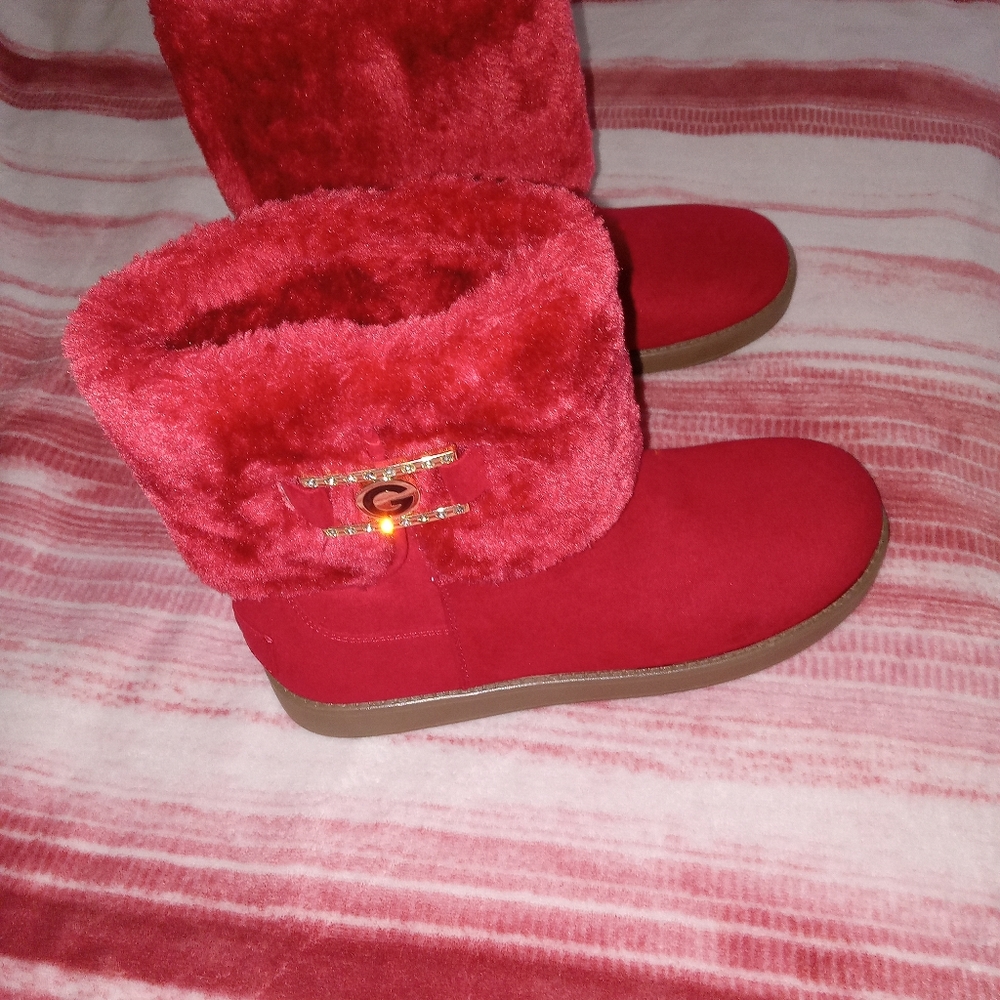 Nwot GBG Los Angeles women's boots